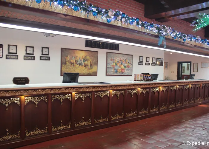 Fort Ilocandia Resort Hotel Laoag