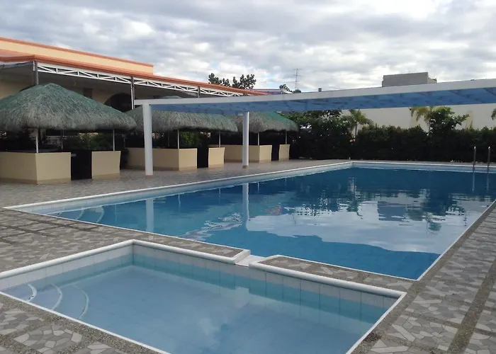 Ukl Ever Resort Hotel Laoag